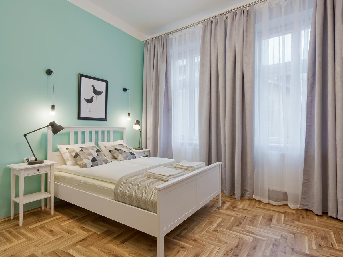 Centre Apartments-Old Town Краков Экстерьер фото