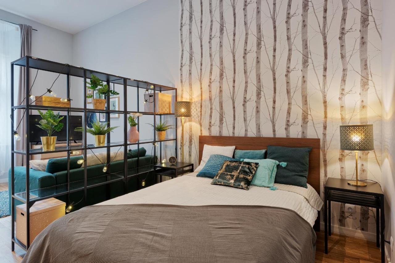 Centre Apartments-Old Town Краков Экстерьер фото