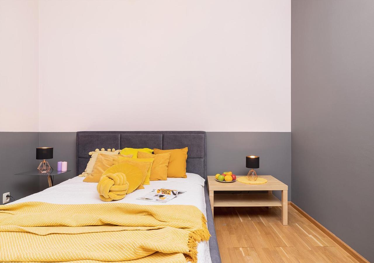 Centre Apartments-Old Town Краков Номер фото